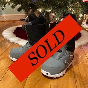 SOLDonMERCARI Burton Snowboard Boots